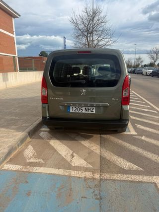 Peugeot Partner 2010