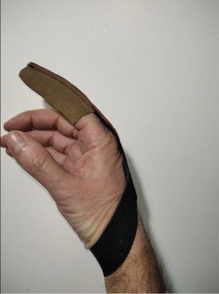 Dediles de pesca de cuero