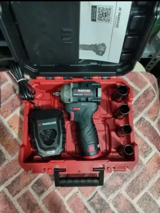 Pistola de impacto Parkside 12v