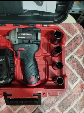 Pistola de impacto Parkside 12v