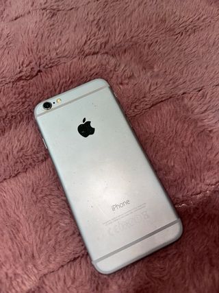 Teléfono iphone 6 Blanco y Plateado para piezas