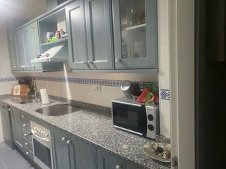 Cocina completa madera y piedra