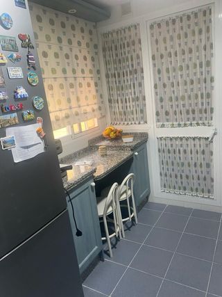 Cocina completa madera y piedra