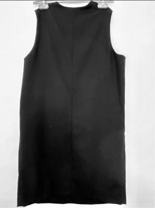 Abito smanicato Liviana Conti nero