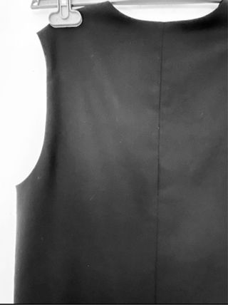 Abito smanicato Liviana Conti nero