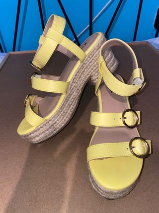 Tacones plataforma caña amarillos