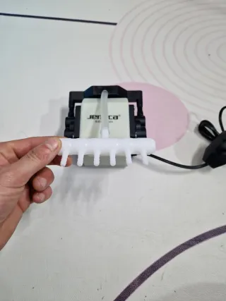 Bomba de aire Jeneca para acuario