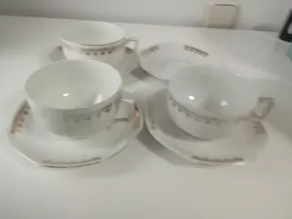 0 Juego desayuno porcelana fina antigüo