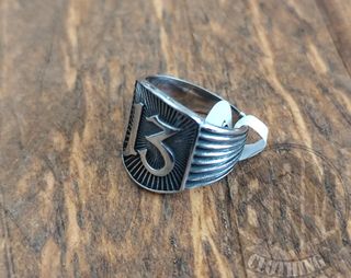 Anello lucky 13