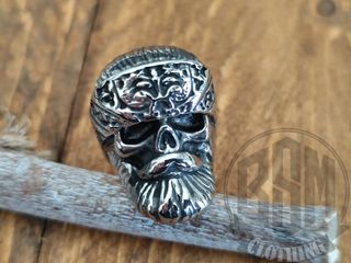 Anello teschio bandana