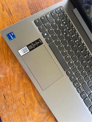 Lenovo Ideapad Slim 3 15IRH8 Gris/Plata