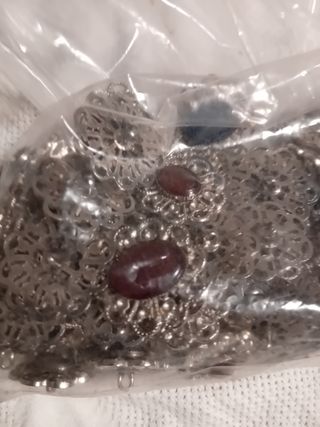 Stock Bottoni dorati e multicolore