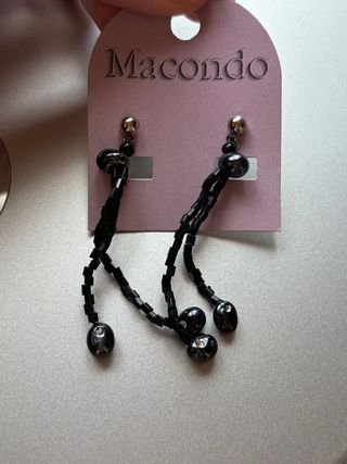 Pendientes largos negros Macondo