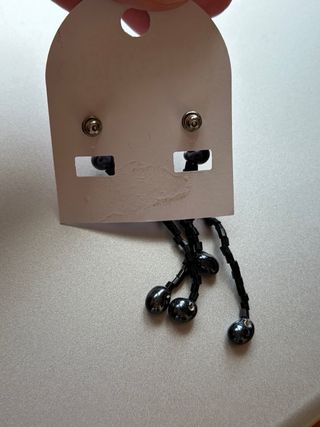 Pendientes largos negros Macondo