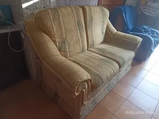 Sofá clásico 2 plazas tela