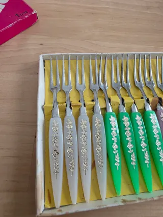 Piccole forchettine da cocktail vintage