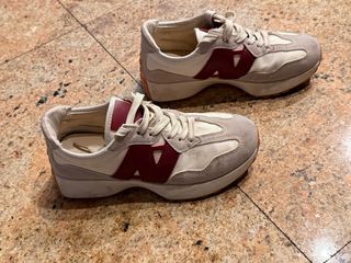 Woman sneakers - Size 36