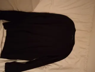 Jersey negro manga larga