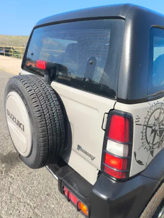 Suzuki Jimny 2003