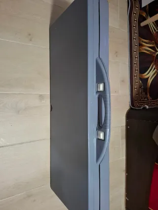 Set Tavolo e Sedie Pieghevoli da Campeggio