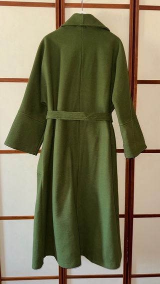 Abrigo largo verde NEW COLLECTION talla única