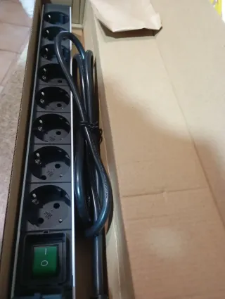 Regleta 8 enchufes con interruptor