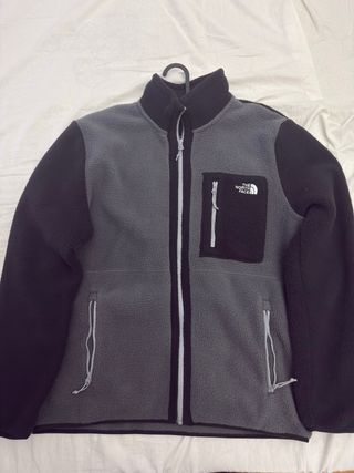 Sudadera The North Face Yumioro