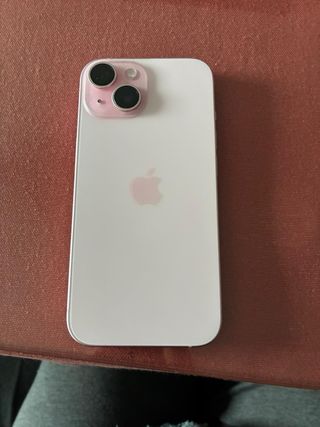 iPhone 15 Rosa
