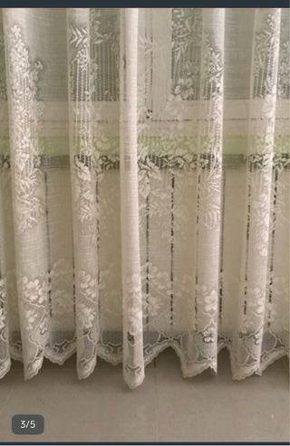 Cortina de encaje beige Incluye barra para colgar