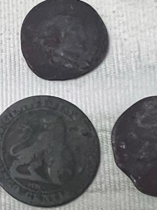Lote de monedas antiguas y de colección