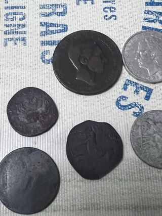 Lote de monedas antiguas y de colección