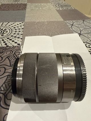 Objetivo Sony SEL1855