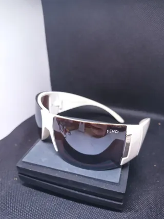 Gafas de sol Fendi sin rallas sin funda