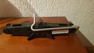 Macaco Renault Clio Novo