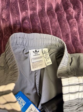 Pantalón chándal Adidas mujer gris Talla M