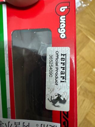 Bburago Ferrari California T 1:64