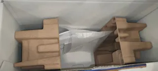 Caja PlayStation 5 (PS5) Sony con manuales