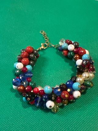 Bracciale fatto a mano pietre e resine