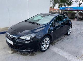 Opel Astra 2013 GTC 165 Sportive 3P