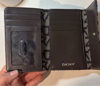 Cartera DKNY lona