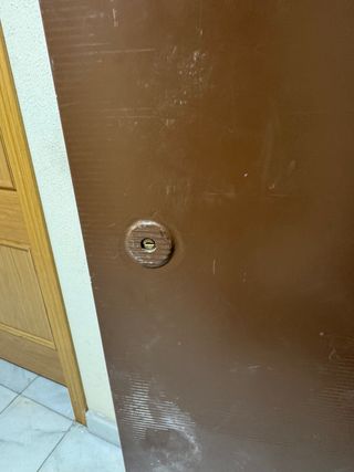 Puerta de seguridad antiocupas