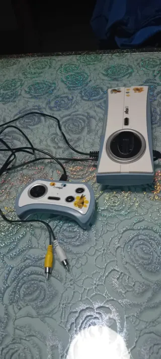 VMIGO Virtual Best Friends Dock TV Portatile