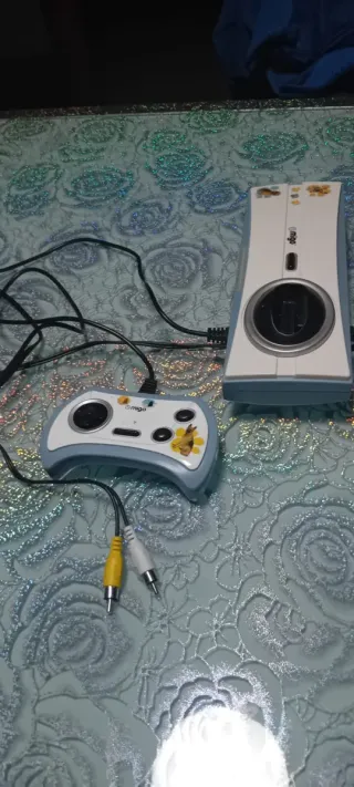 VMIGO Virtual Best Friends Dock TV Portatile