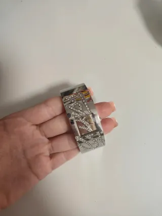 Reloj Guess plateado original