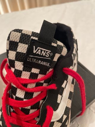 Zapatillas Vans Checkerboard Negras y blancas 36,5