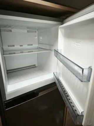 Frigorífico Combi Beko NeoFrost Inox