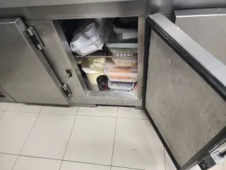 Nevera refrigerada grande