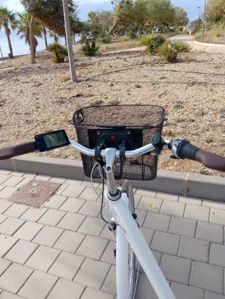 Bicicleta eléctrica Elops casi nueva