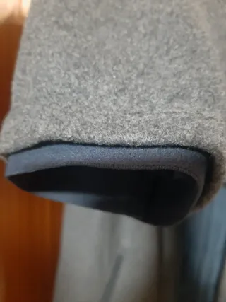 Abrigo de hombre gris