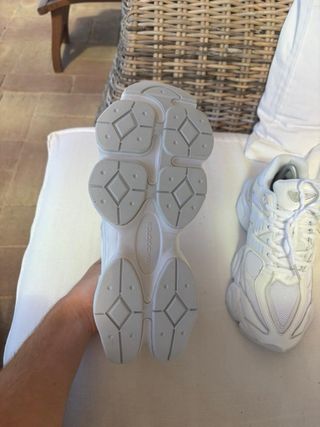 New Balance 9060 Bianco